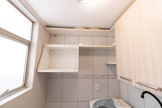 Cozinha de apartamento à venda com 1 quarto, 27m² em Centro Histórico, Porto Alegre