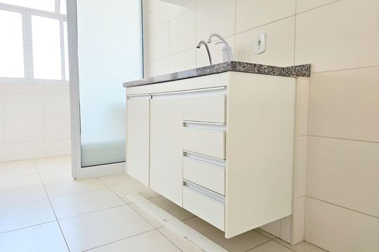 Cozinha de apartamento à venda com 3 quartos, 70m² em Picanço, Guarulhos