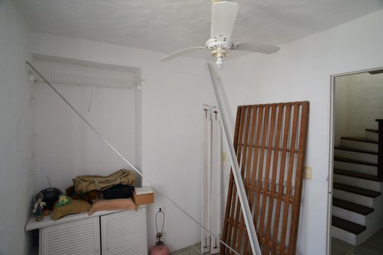 Quarto de Serviço de casa de condomínio à venda com 4 quartos, 461m² em Joá, Rio de Janeiro