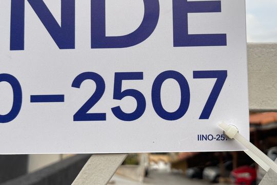 Placa de casa de condomínio à venda com 2 quartos, 65m² em Vila Carmosina, São Paulo