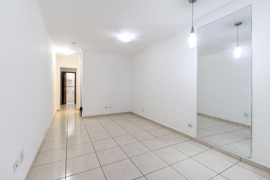 Casa de Condomínio à venda com 2 quartos, 65m² em Vila Carmosina, São Paulo