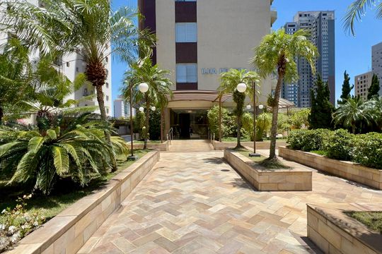 Fachada do bloco de apartamento à venda com 4 quartos, 189m² em Pinheiros, São Paulo