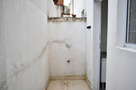 Quintal de kitnet/studio à venda com 0 quarto, 17m² em São Judas, São Paulo