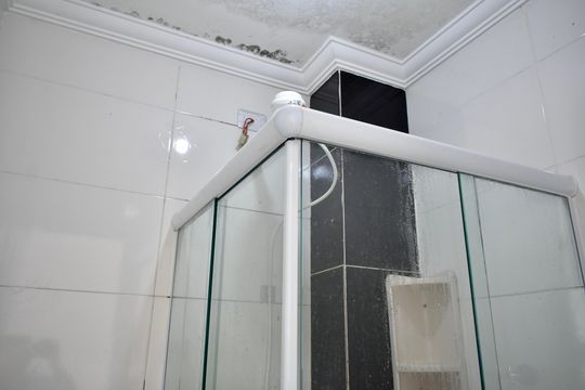 Banheiro de kitnet/studio à venda com 0 quarto, 17m² em São Judas, São Paulo