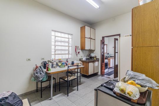 Cozinha de casa à venda com 4 quartos, 360m² em Vila Madalena, São Paulo