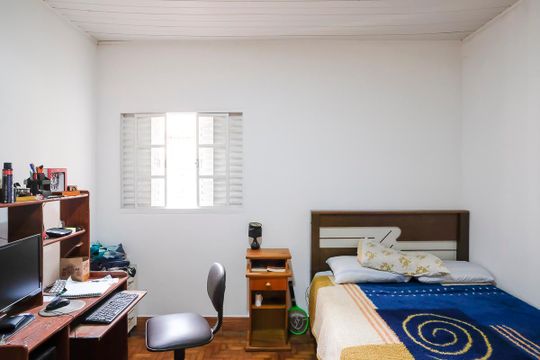 Quarto da edícula de casa à venda com 5 quartos, 250m² em Oswaldo Cruz, São Caetano do Sul