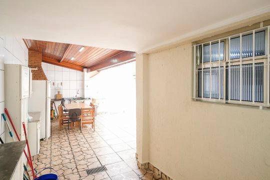 Quintal de casa à venda com 5 quartos, 250m² em Oswaldo Cruz, São Caetano do Sul