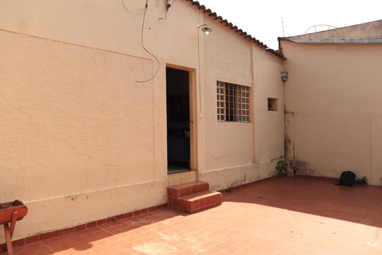 Quintal de casa para alugar com 3 quartos, 150m² em Feliz, Goiânia