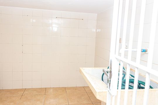 Área de Serviço de casa para alugar com 2 quartos, 96m² em Jardim Cristal, São Paulo
