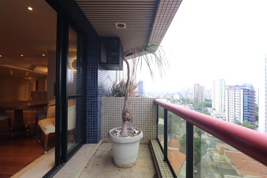 Varanda Sala 2 de apartamento à venda com 4 quartos, 490m² em Jardim, Santo André