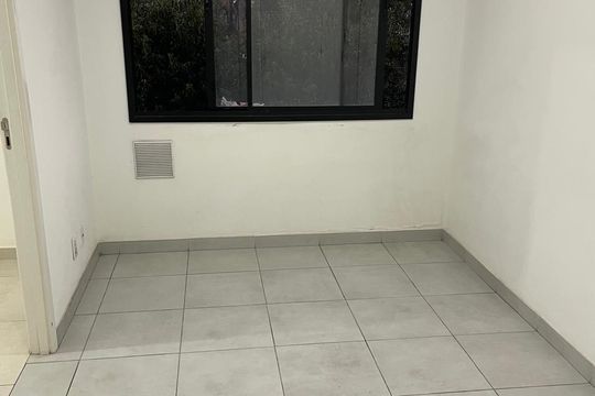 Sala de apartamento para alugar com 2 quartos, 51m² em Jurubatuba, São Paulo