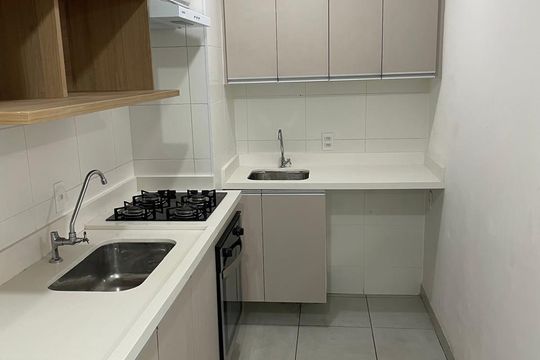 Cozinha e Área de Serviço de apartamento para alugar com 2 quartos, 51m² em Jurubatuba, São Paulo