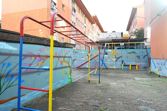 Área comum - Playground de apartamento à venda com 1 quarto, 42m² em Rubem Berta, Porto Alegre