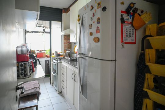 Cozinha de apartamento à venda com 3 quartos, 75m² em Vila Moinho Velho, São Paulo