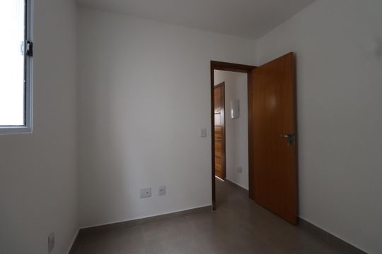Quarto de apartamento à venda com 1 quarto, 29m² em Vila Esperança, São Paulo