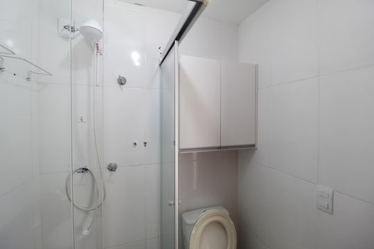 Quarto 2 de apartamento para alugar com 2 quartos, 47m² em Morro Santana, Porto Alegre