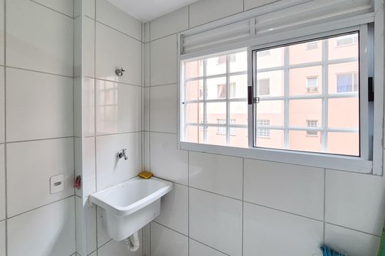 Área de Serviço de apartamento para alugar com 2 quartos, 54m² em Cooperativa, São Bernardo do Campo