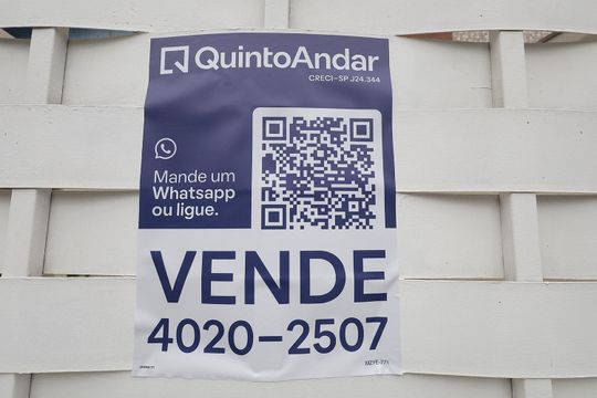 Placa  de apartamento à venda com 2 quartos, 52m² em Jardim Ana Maria, Santo André