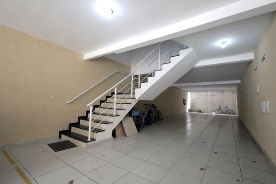 Garagem de apartamento à venda com 2 quartos, 52m² em Jardim Ana Maria, Santo André