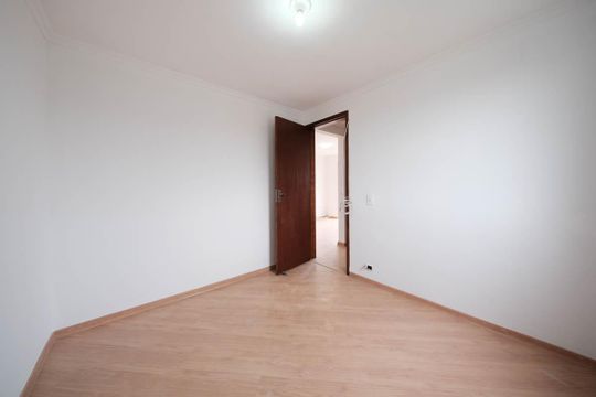 Quarto 1 de apartamento à venda com 2 quartos, 46m² em Parque Boturussu, São Paulo