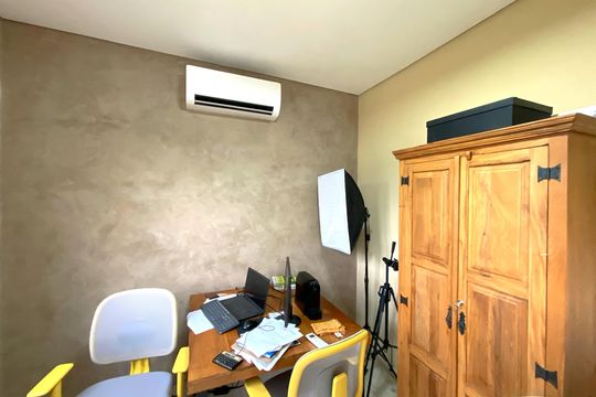 Escritório de casa de condomínio à venda com 3 quartos, 200m² em Vereda das Gerais, Nova Lima