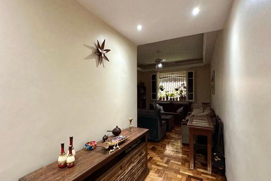 Entrada de apartamento à venda com 3 quartos, 110m² em Copacabana, Rio de Janeiro