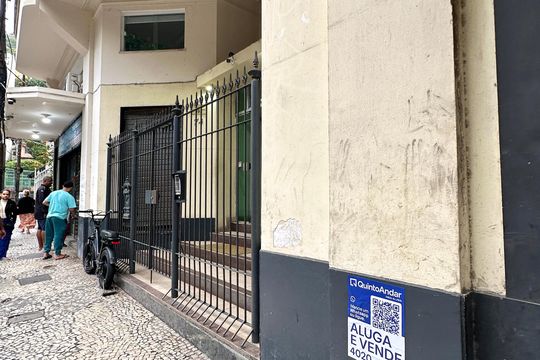 Plaquinha de apartamento à venda com 3 quartos, 110m² em Copacabana, Rio de Janeiro