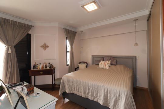 Suíte 4 de apartamento à venda com 4 quartos, 210m² em Jardim Bela Vista, Santo André