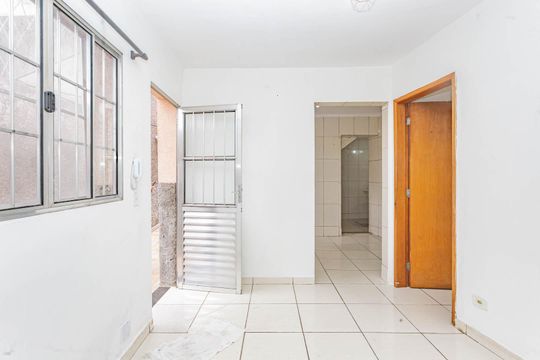 Sala de casa para alugar com 1 quarto, 50m² em Jardim Maria Estela, São Paulo
