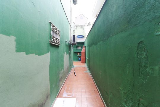 Quintal de casa à venda com 2 quartos, 114m² em Tremembé, São Paulo