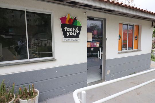 Área comum - Mercadinho de apartamento à venda com 2 quartos, 54m² em Conceicao, Osasco