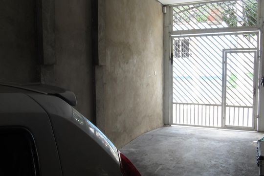 Garagem de casa à venda com 2 quartos, 217m² em Jardim Roberto, Osasco