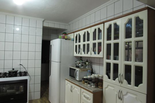 Cozinha de casa à venda com 2 quartos, 217m² em Jardim Roberto, Osasco