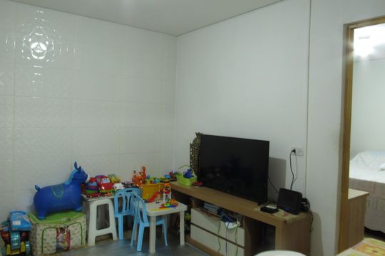 Casa à venda com 2 quartos, 217m² em Jardim Roberto, Osasco
