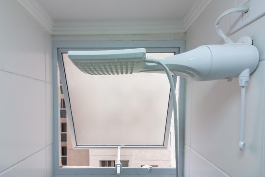 Banheiro de apartamento à venda com 2 quartos, 42m² em Jardim Boa Vista, Osasco