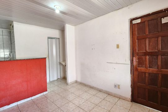 Sala de casa para alugar com 1 quarto, 45m² em Boca do Rio, Salvador