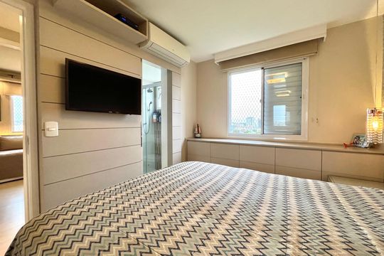 Suite de apartamento à venda com 3 quartos, 89m² em Vila Campestre, São Paulo