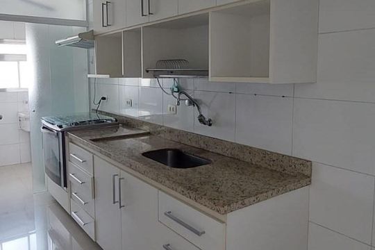 Cozinha de apartamento à venda com 3 quartos, 70m² em Jardim Aeroporto, São Paulo