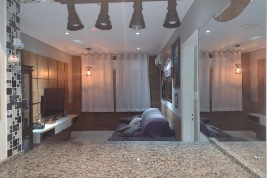 Sala de apartamento à venda com 2 quartos, 72m² em Medianeira, Porto Alegre