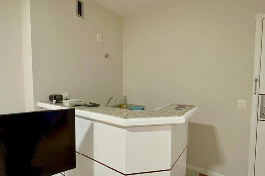 Cozinha de kitnet/studio à venda com 1 quarto, 31m² em Jardim Paulista, São Paulo