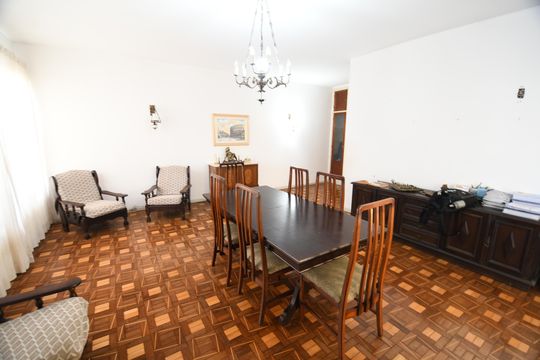 Sala de casa para alugar com 3 quartos, 663m² em Jardim Chapadão, Campinas