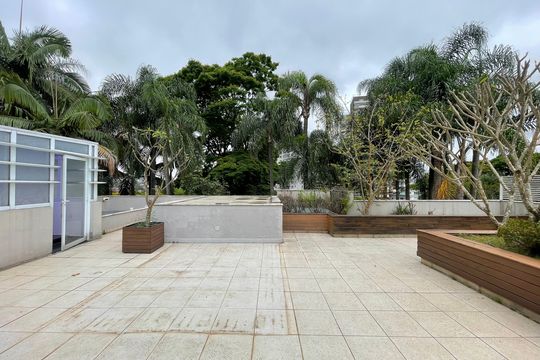 Terraço de casa de condomínio à venda com 6 quartos, 872m² em Jardim Everest, São Paulo