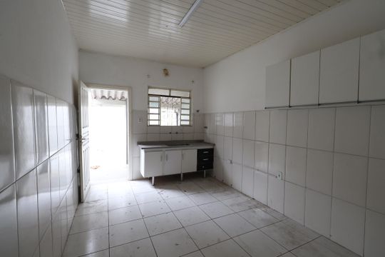 Cozinha de casa para alugar com 2 quartos, 80m² em Vila Santa Isabel, São Paulo
