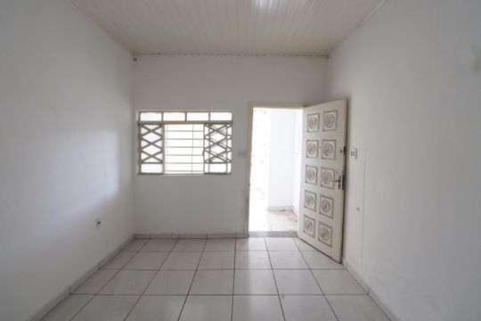 Sala de casa para alugar com 2 quartos, 80m² em Vila Santa Isabel, São Paulo