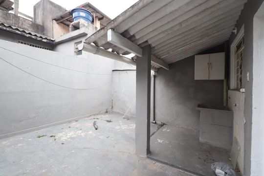 Área de Serviço de casa para alugar com 2 quartos, 80m² em Vila Santa Isabel, São Paulo