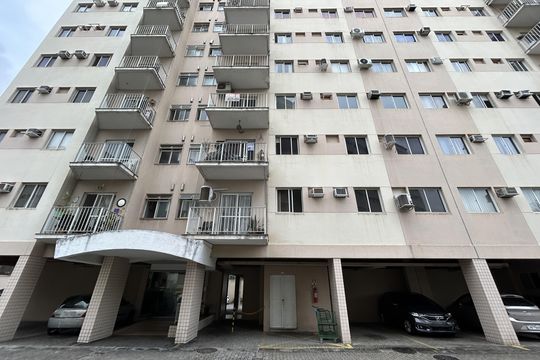 Fachada de apartamento à venda com 3 quartos, 70m² em Engenho de Dentro, Rio de Janeiro