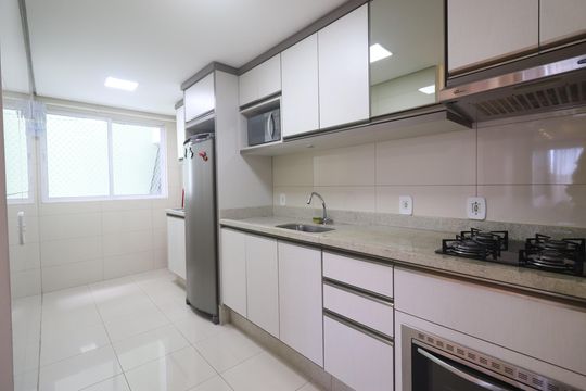 Cozinha de apartamento à venda com 2 quartos, 66m² em Rondônia, Novo Hamburgo