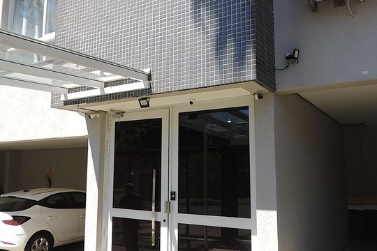 Entrada do Prédio de apartamento à venda com 1 quarto, 39m² em Bom Jesus, Porto Alegre