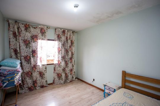 Quarto 1 de casa à venda com 4 quartos, 125m² em Taboão, Diadema
