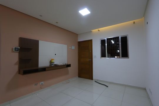 Casa à venda com 2 quartos, 68m² em Jardim Colorado, São Paulo